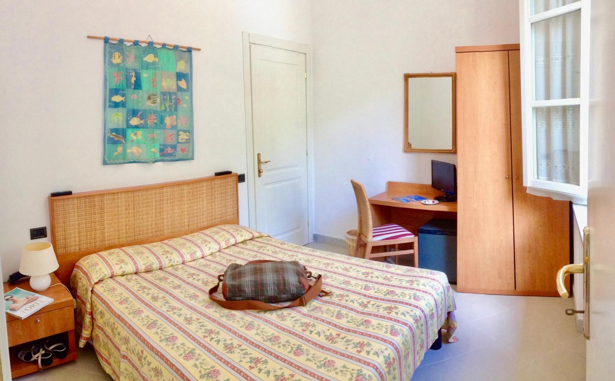 Hotel Villa Fiorisella Marina di Massa Zewnętrze zdjęcie