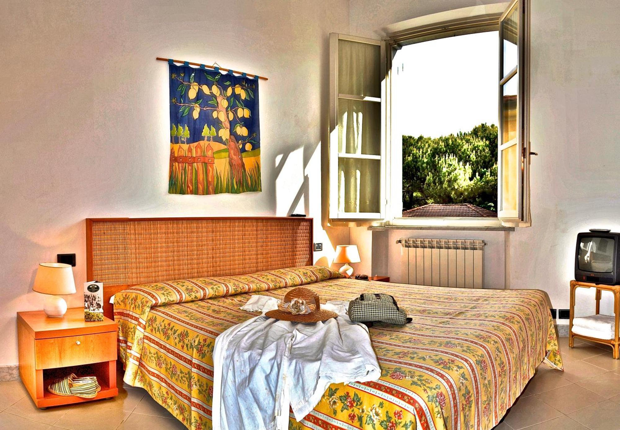 Hotel Villa Fiorisella Marina di Massa Zewnętrze zdjęcie